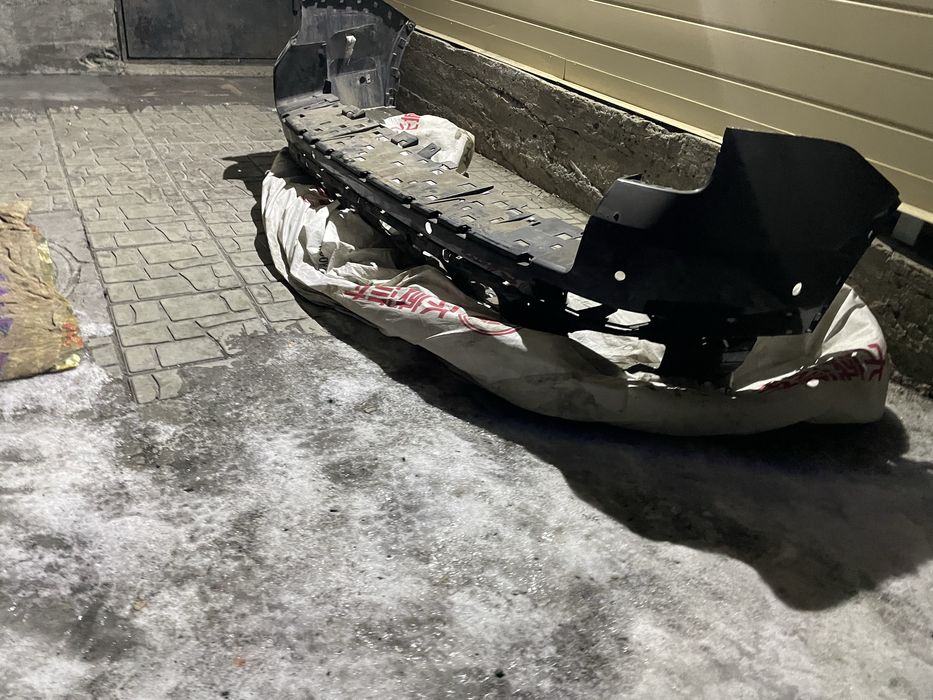 Продам задний бампер от Танка 500