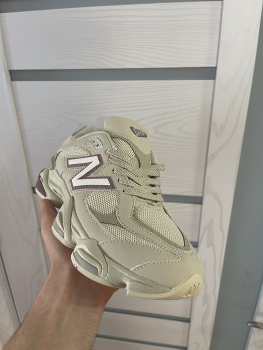 New Balance 9060 Crem
