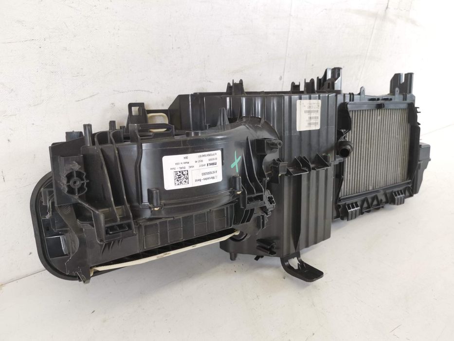 Изпарител Радиатор на климатик и парно Мерцедес-Бенц ГЛЕ-Клас / Merced