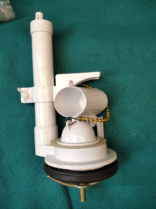 Арматура для сливного бачка