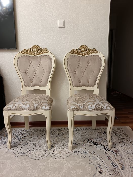 Продам стулья 8 шт