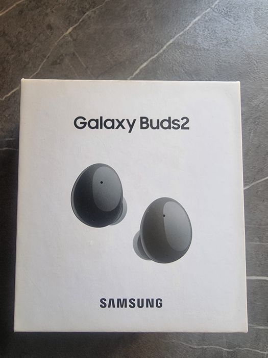 Vand casti Samsung Galaxy Buds2 Graphite - Stare impecabilă, cutie + husă Ringke