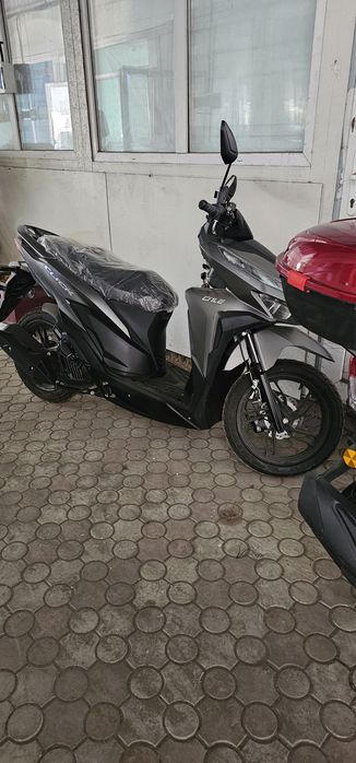 Продам мопеды скутеры