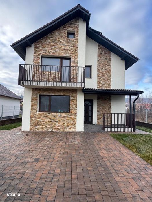 Casa Individuala, 5 camere, 120 mp, teren liber 450 mp, Chinteni