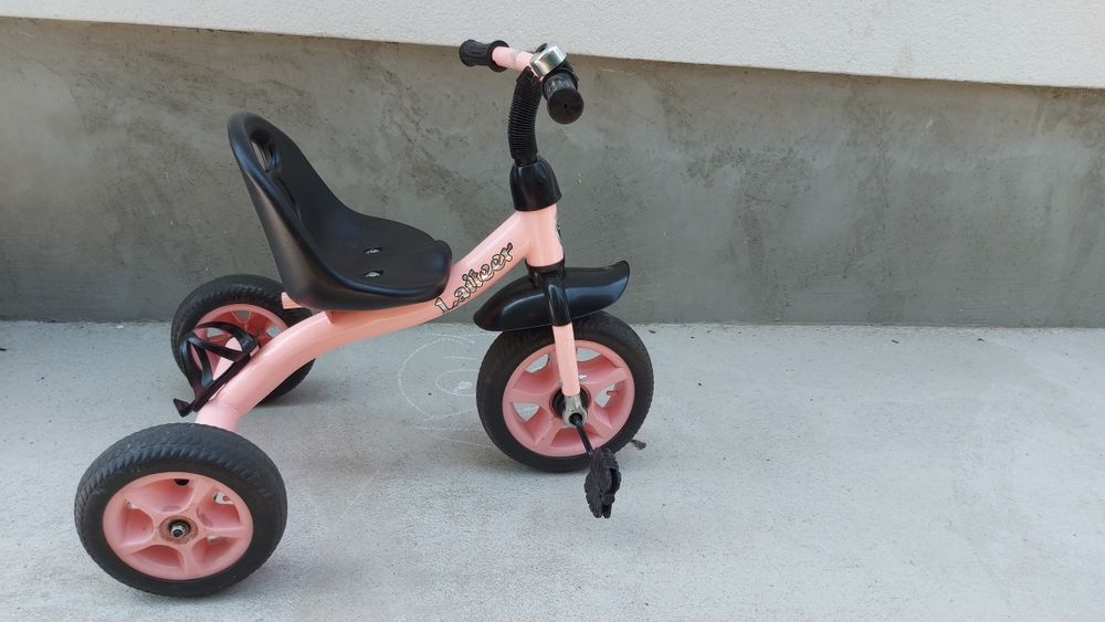 Tricicleta copii