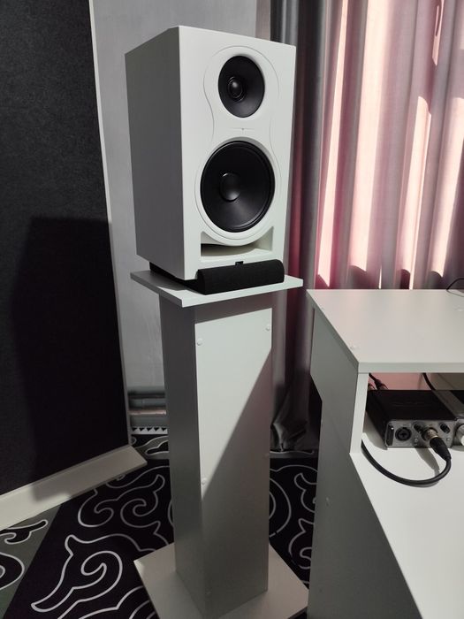 Kali Audio In-8 V2 Wave