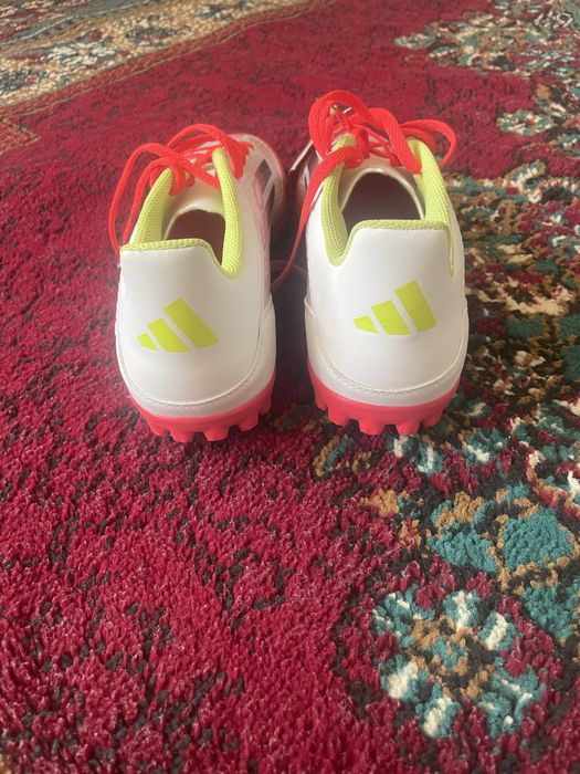 Adidas F50 sarikanoshka