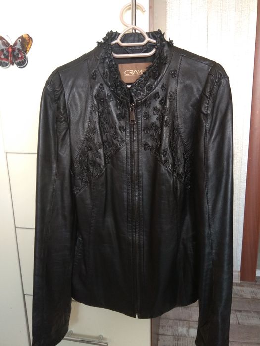 Кожаная куртка женская