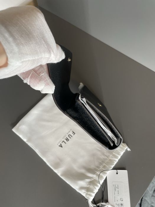 Furla Magnolia XL портмоне черно