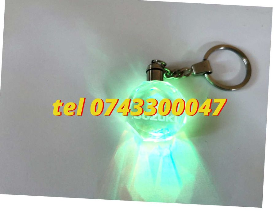Promo Breloc Sticla Cu Led Cristal 6 Culori Suzuki Sau Alte Auto
