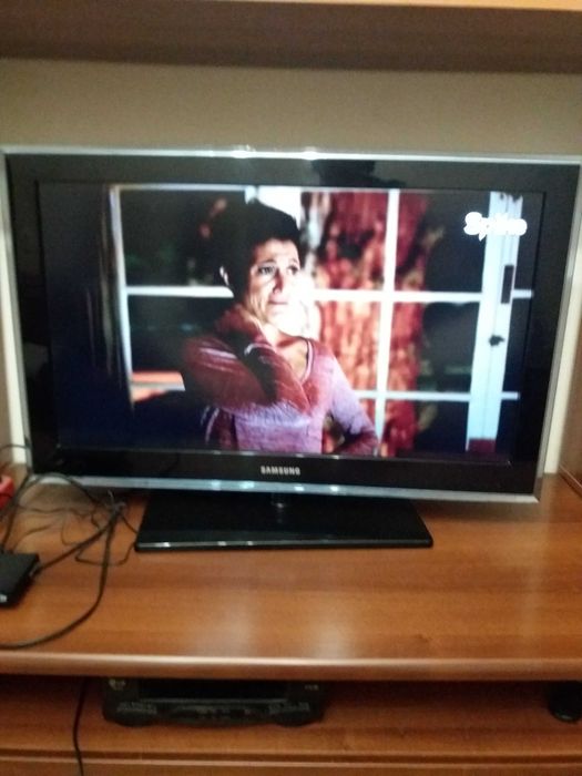 Телевизор Samsung