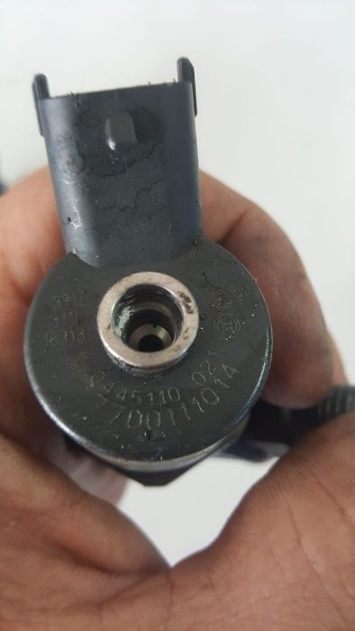 Injectoare Injector Renault Laguna 2 Trafic Megane 2 Scenic 2 1.9 Dci