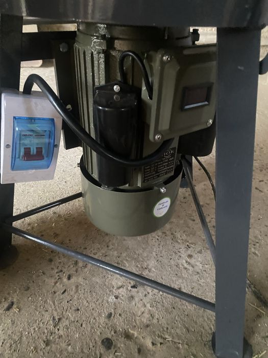 Universal Drabilka somon,beda,hama donlarni hammasi