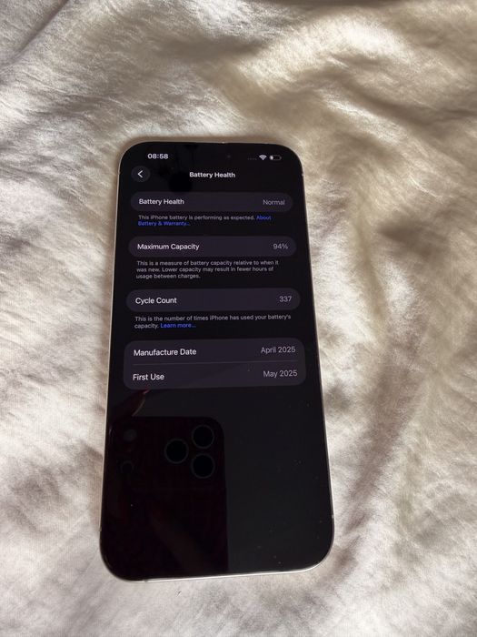 Vând iPhone 16 Pro Max, 256 GB, Titanium Gray, în stare impecabilă