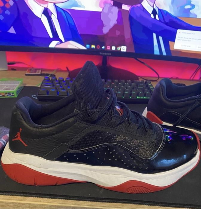 jordan 11 low comfort marimea 40