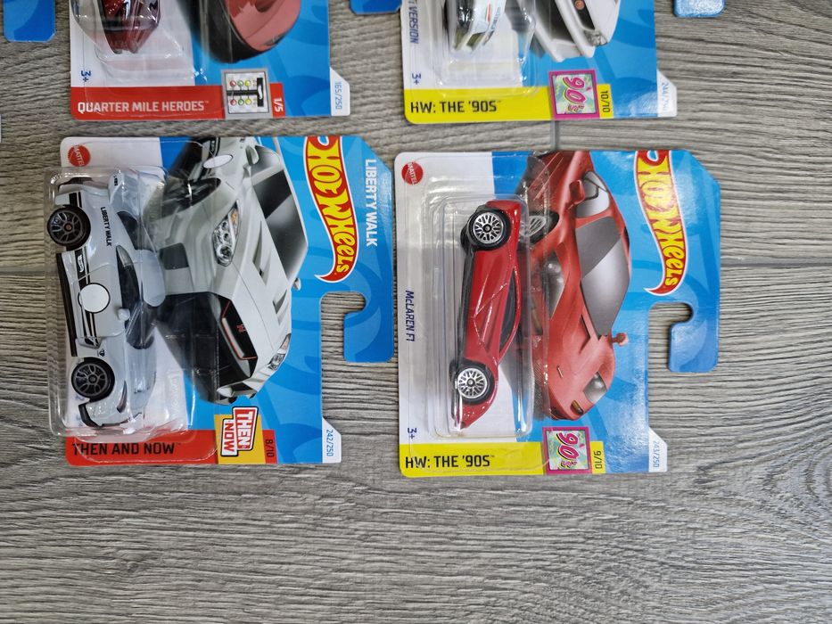 Hotwheels колички