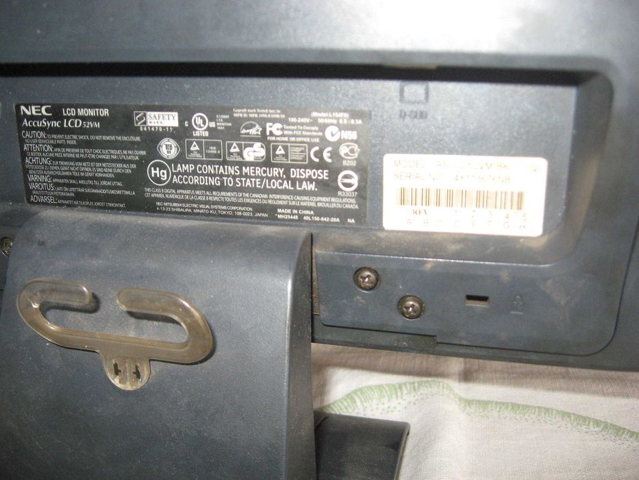 ЕВТИНИ монитори  за компютри -NEC , PHILIPS , VIEW SONIC