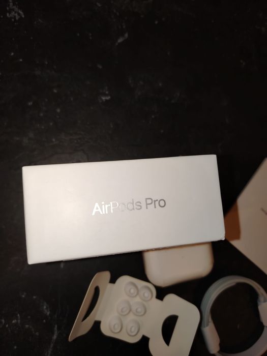 Airpods 2 pro noi