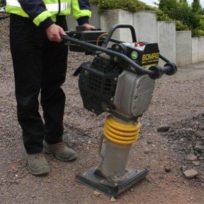 Inchiriez Compactor ( Scule , Utilaje de inchiriat )