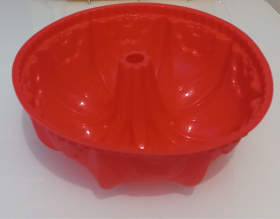 Силиконовая форма для выпечки