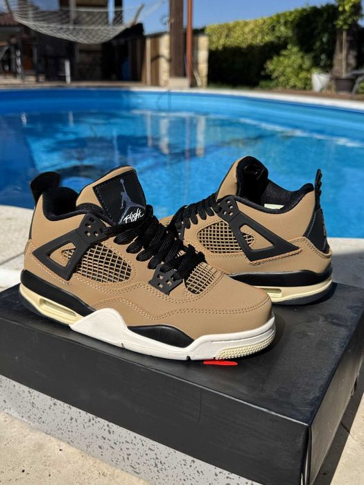 Jordan 4 Fossil Кецове 37.5 EUR + Кутия Нови