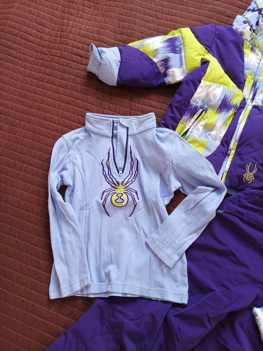 Ски екип на Spyder