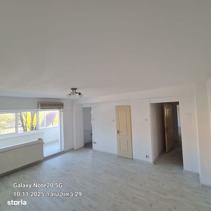 Apartament 3 camere,Tineretului, vis-a-vis de Park Tineretului.