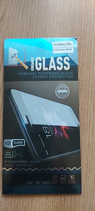 Huse și folii sticlă telefoane.