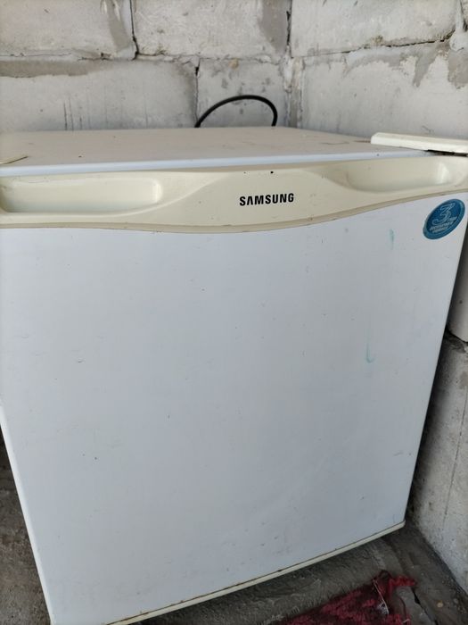 Холодильник самсунг