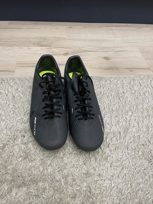 nike mercurial noi