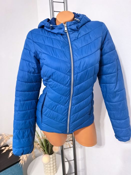 Geaca superba dama mărimea S Stradivarius