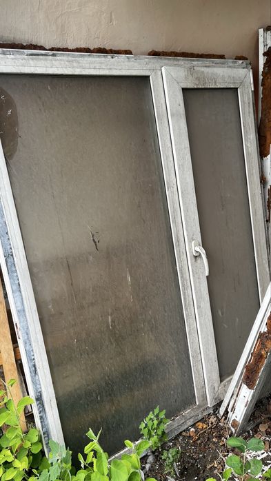 Продаю пластиковое окно б/у