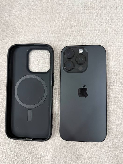 Продам iPhone 16 Pro 256GB E-Sim