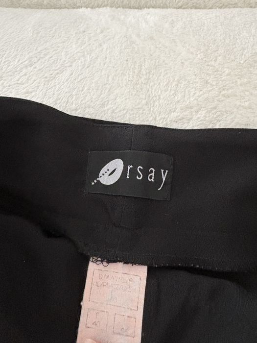 Черна плисирана мини пола