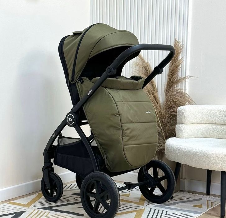 Продам детскую коляску Tomix Walker 2в1