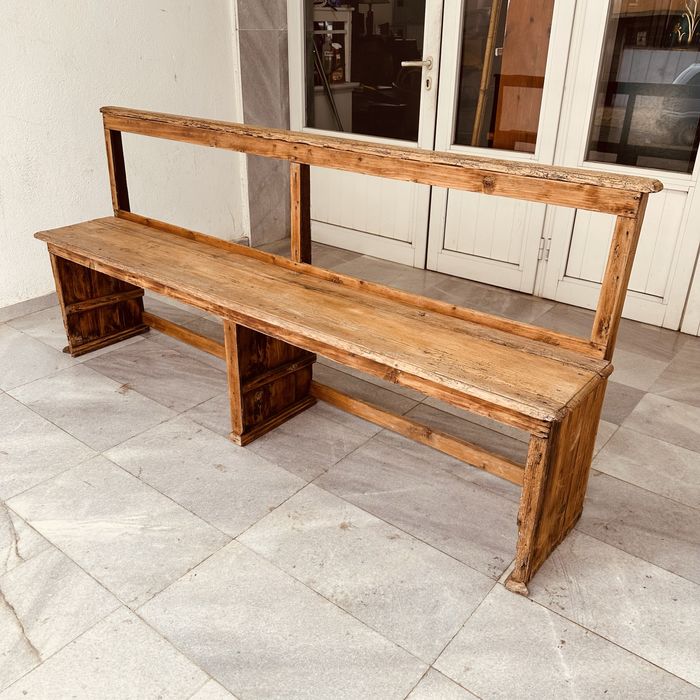 Антикварна италианска дървена пейка от края на Х|Х век