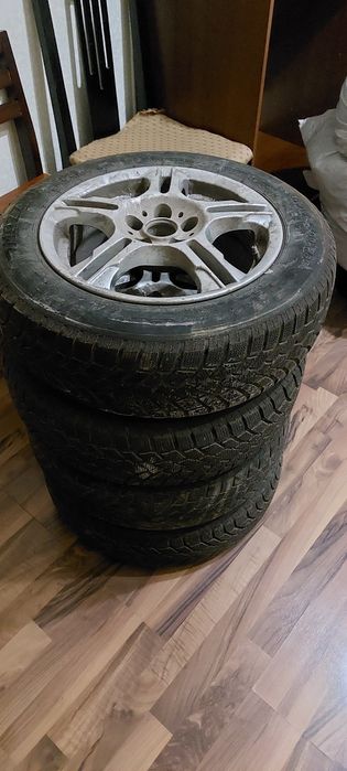 Колеса зимный покрышек 185/65/R15
