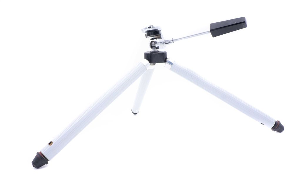 Trepied telescopic cu cap