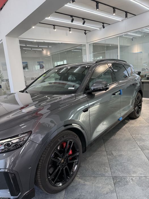 Продается Voyah Free