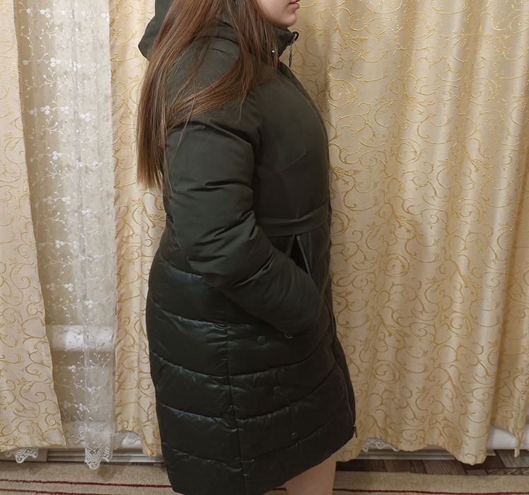 Продам пуховик демисезонный