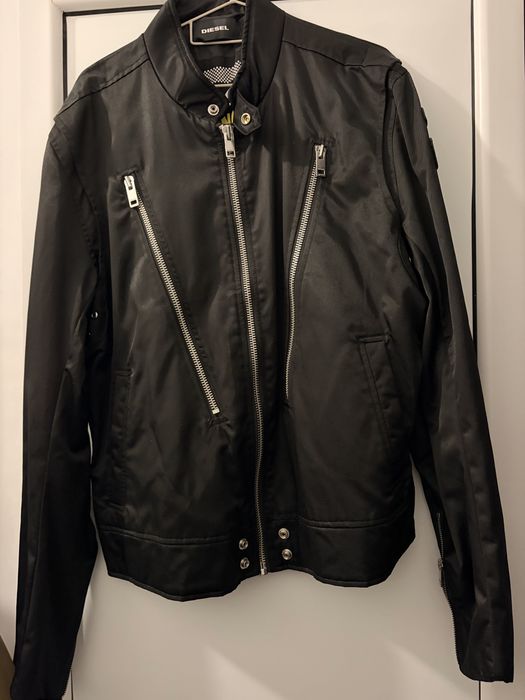 Jaceta Diesel biker cu aplicatii decorative marime Xl barbati