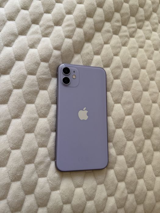iPhone 11 в идеальном состоянии