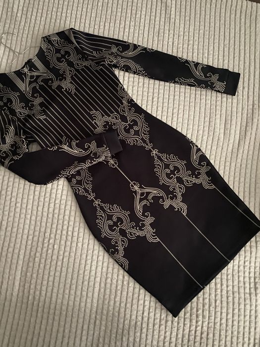 Рокля по тялото (LALETO)