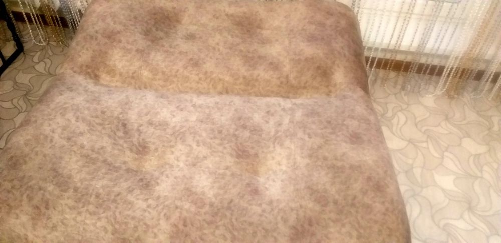 Продаётся два кресла