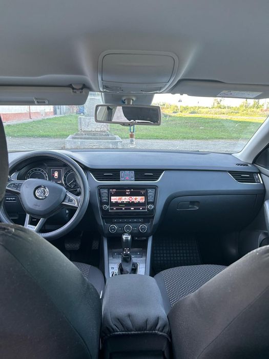 Vând Skoda Octavia Scout 4×4