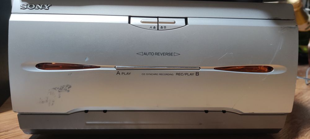 Combina muzicala Sony