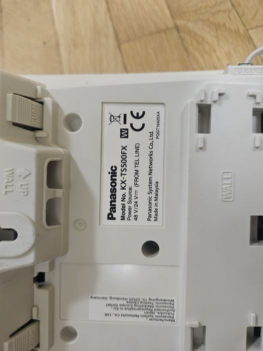Стационарен телефон Panasonic Работи. В отлично състояние. 5 евро