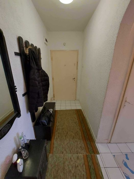 Дава се под наем Двустаен апартамент в Търговище, Център - 65 кв.м за 204 € - Снимка #9