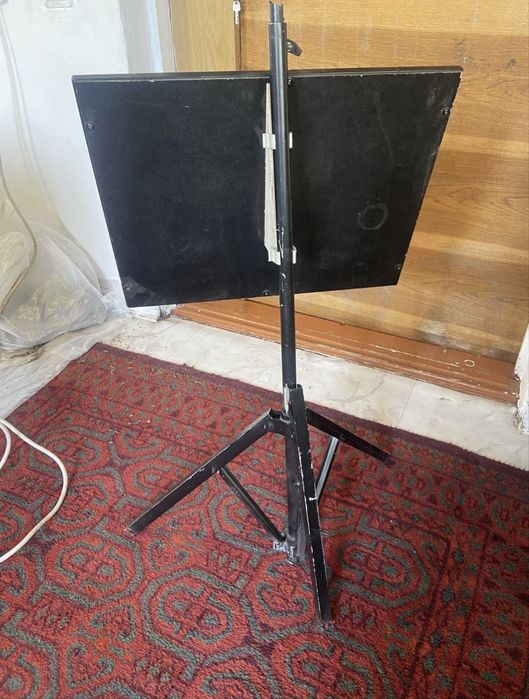 Подставка под ноты