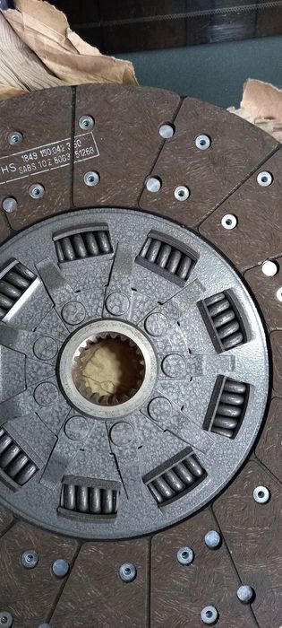 Диск сцепления на мерседес Унимог